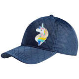 Eenhoorn Gekleurde Manen Strijk Patch Embleem op een blauwe cap