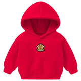 Fashion Embleem Strijk Patch op een kleine rode hoodie