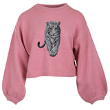 Tijger Strijk Applicatie Grijs Large op een roze sweater