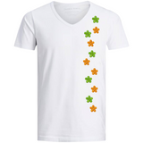 Bloem Bloemetje Strijk Embleem Patch Oranje samen met de groene versie  op een wit t-shirt