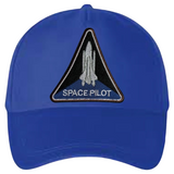 Space Pilot Strijk Embleem Patch op een blauw cap