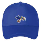 Kolibrie Strijk Embleem Patch Goud Accenten op een blauwe cap
