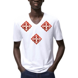 Drie maal de Tribal Paillette Rood Sequins Cosplay Strijk Embleem Patch op een wit t-shirt