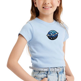 Planeet Planeetring Sterren Strijk Embleem Patch op een lichtblauw t-shirtje