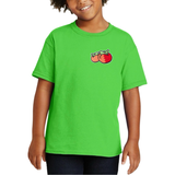 Oranje Rode Tomaten Strijk  Embleem Patch op een groen t-shirt