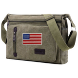 Vlag USA Amerika Stars And Stripes Strijk Embleem Patch op een legergroene tas