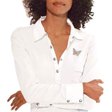 Vlinder Broche Sierspeld Paarlemoer Wit Goud op een witte blouse