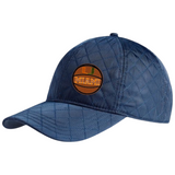 Basketbal Miami Strijk Embleem Patch op een blauwe cap