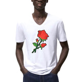 Rode Roos Op Steel XL Strijk Embleem Patch op een wit t-shirt