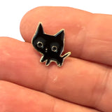 Close-Up van de zwarte kat emaille pin