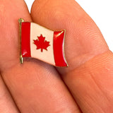 Close-up van de Canada Vlag Esdoorn Embleem Emaille Pin