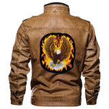 Adelaar Arend Eagle Vlammen Vuurzee XXL Strijk Embleem Patch op de rugzijde van een bruin leren jas