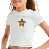 Ster Paillette Goud Strijk Embleem Patch op een wit t-shirtje