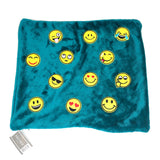 Ronde Gele Emoji Smiley Strijk embleem Patch Glimlach samen met elf andere emoji strijk patches op een  kussenhoesje