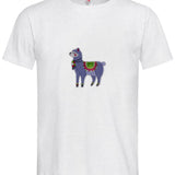 Lama Strijk Embleem Patch Lila op een wit T-shirt