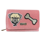 Mops Hond Honden Strijk Embleem Patch Beige Grijs samen met een strijk patch van een honden bot op een roze portemonnee 