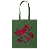Magnolia Bloesem Bloemen Tak XL Strijk Embleem Patch Rood samen met twee bordeaux rode vlindersop een groen linnen tas