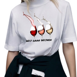 Wijn Glas Wij Gaan Wijnen Full Color Strijk Applicatie Large op een wit t-shirt