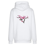 Magnolia Bloesem tak Opnaai Embleem Patch Links op de rugzijde van een witte hoodie