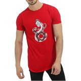 Strass Koraal Slang XXL Strijk Applicatie op een rood t-shirt