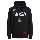 Nasa Tekst Embleem Strijk Patch zwart Rood samen met een space pilot en raket strijk patch op een zwarte hoodie met NASA tekst