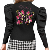 Vlinder Nature Rozen Bloemen Strijk Applicatie op de rugzijde van een zwarte blouse