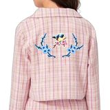 Bloesem Bloemen Vogel Strijk Embleem Patch Set Blauw op de rugzijde van een roze jasje