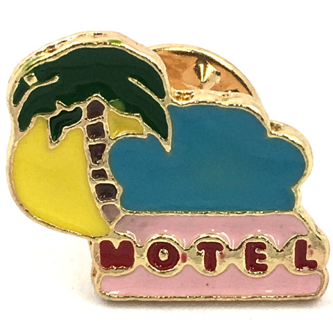 Zon Zee Palmboom Motel Tekst Emaille Pin