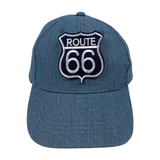 Route 66 Strijk Patch Donker Blauw Wit op een cap van spijkerstof