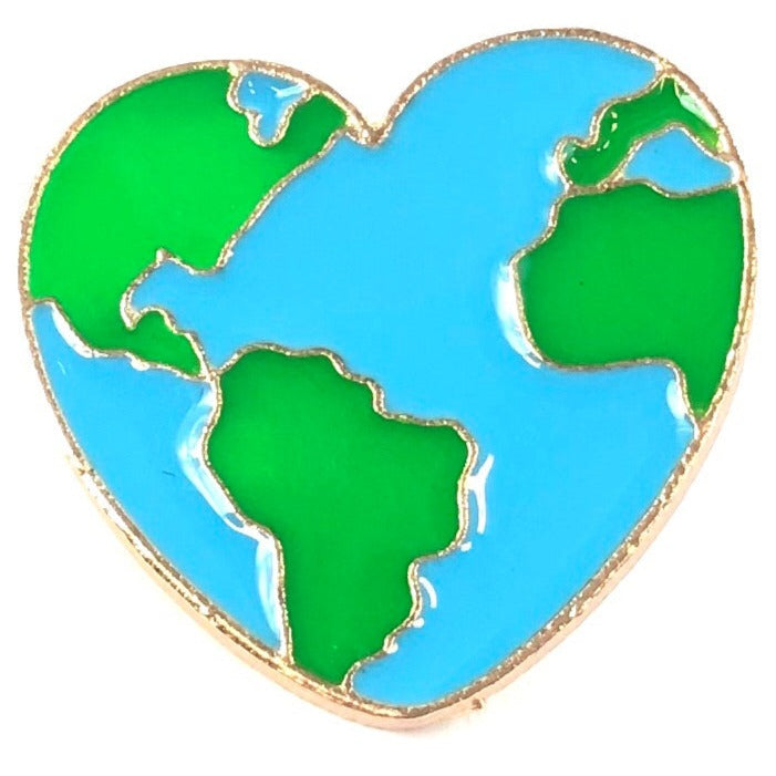 I Love Earth Emaille Pin de planeet de aarde is afgebeeld in hartjes vorm
