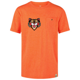 Lynx Kat Roofdier Strijk Embleem Patch Medium op een oranje t-shirtje