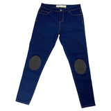 Elleboog Knie Strijk Stukken Lappen Patches Jeans Zwart op de knie plekken van een donkerblauwe spijkerbroek