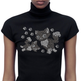 Poes Poezen Kitten Strass Applicatie Mini Catwalk op een zwart shirtje