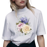 Bloem Hortensia Roos Pioen Full Color Strijk Applicatie op een wit t-shirt